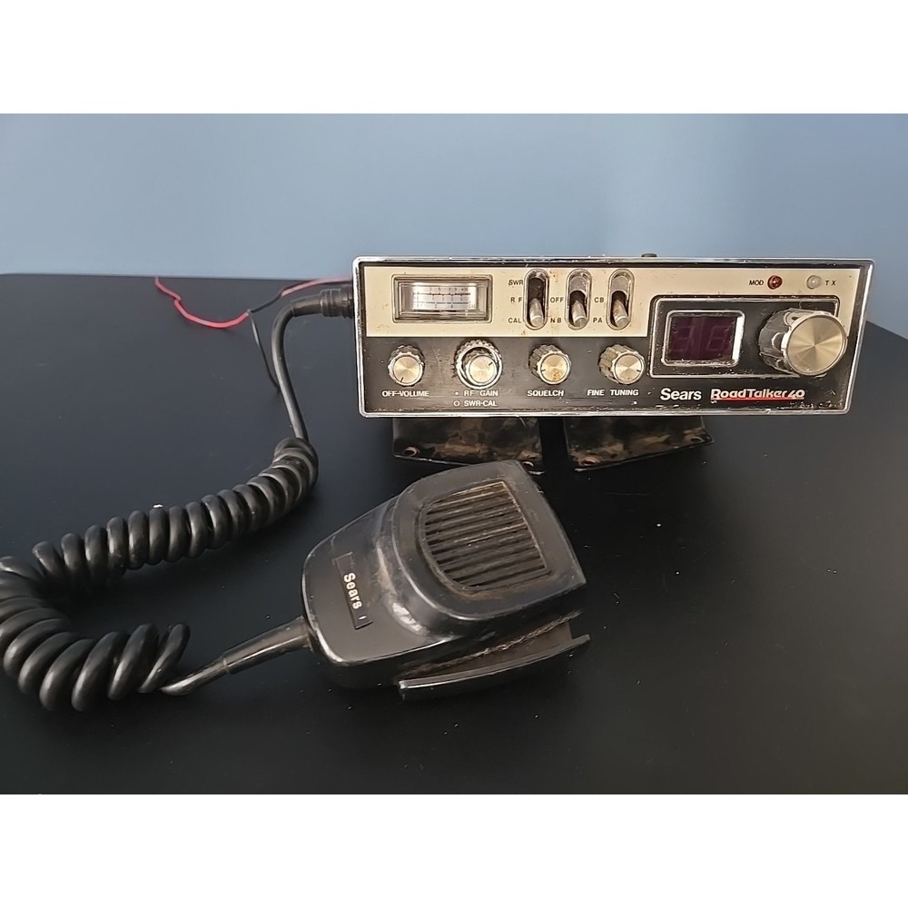 Vintage Sears RoadTalker 40 CB Radio + Mic CM-6000LA‎ Not Tested